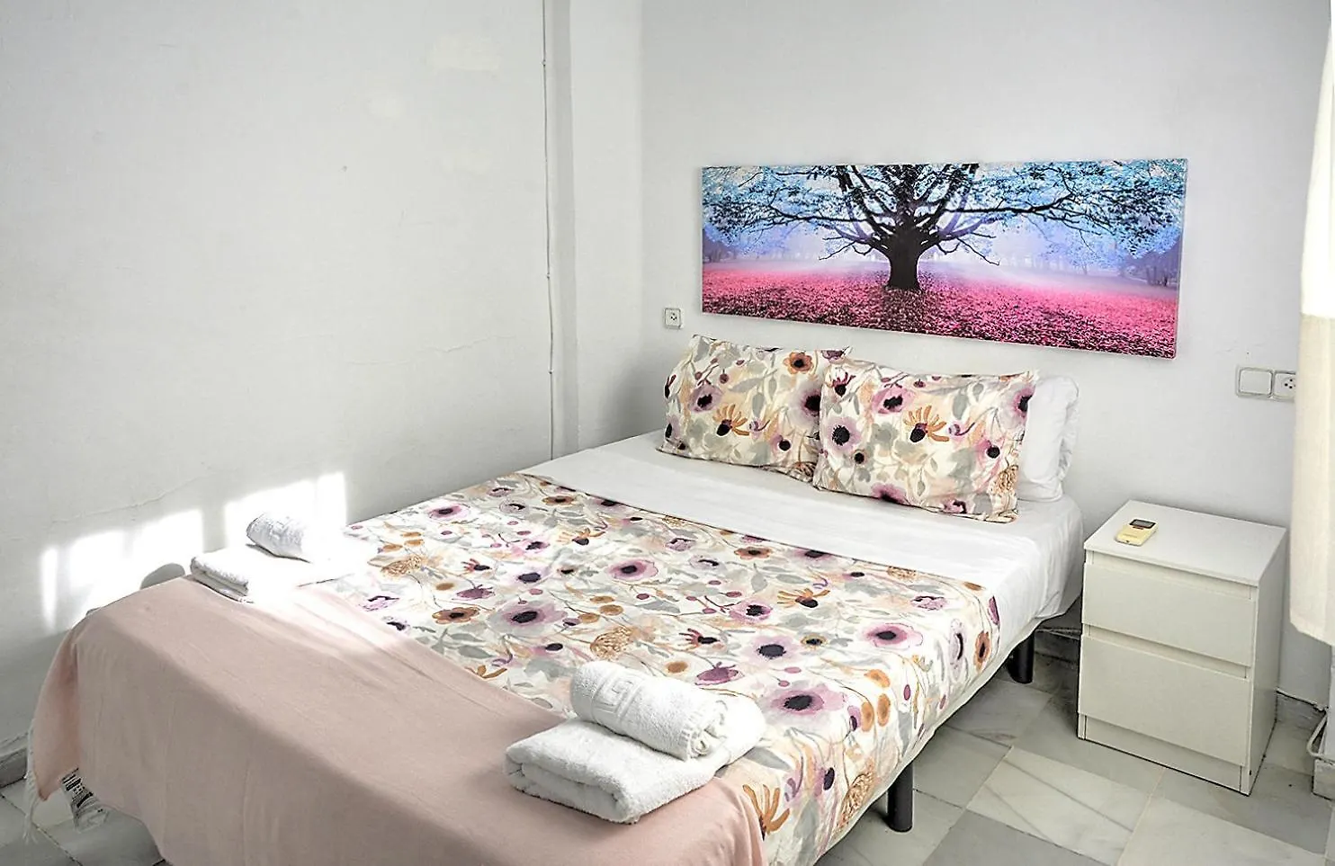 Apartment Atico Deluxe Los Remedios Seville Spain