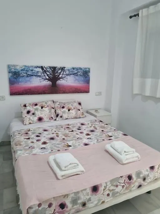 Atico Deluxe Los Remedios Seville 0*,